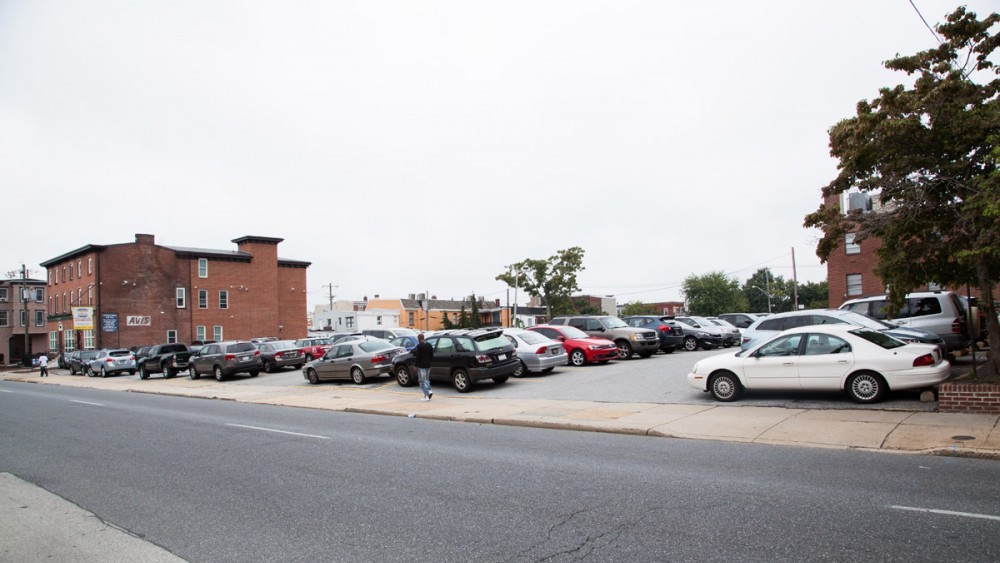 Colonial Parking Lot 958null